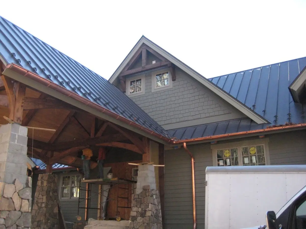 Craftsman Roofing team delivering quality roofing work in Carmody